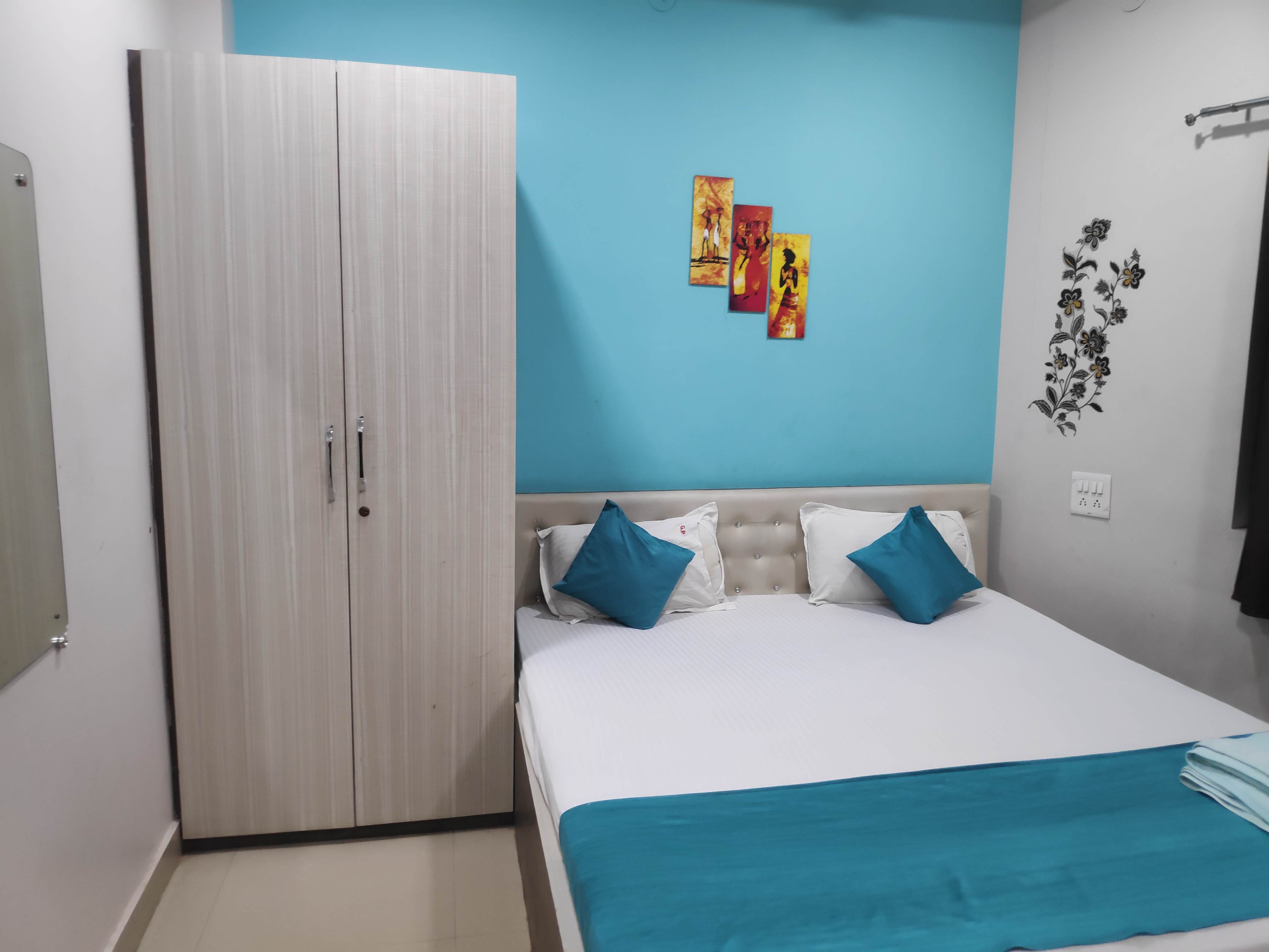 Geetanjali Residency - Tap to explore photos