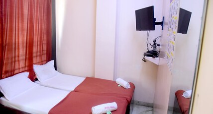 Hotel Parag Room Type - Triple Non Ac Room