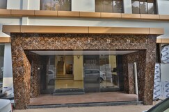 Address of Hotel Dreamland