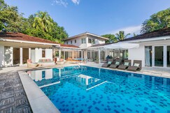 StayVista at Hamptons Charm