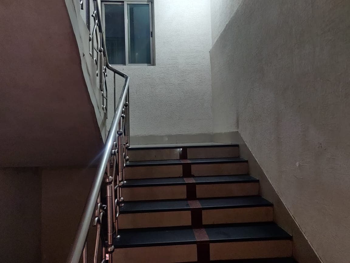 Hotel Mayuri - Tap to explore photos