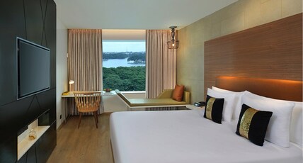 Radisson Bengaluru City Center Room Type - Business Class Room - Lounge Access