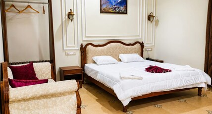 Vaanam One Room Type - Luxurious Master Room with Garden View and airconditioning Vaanam One Room Type - Luxurious Master Room with Garden View and airconditioning