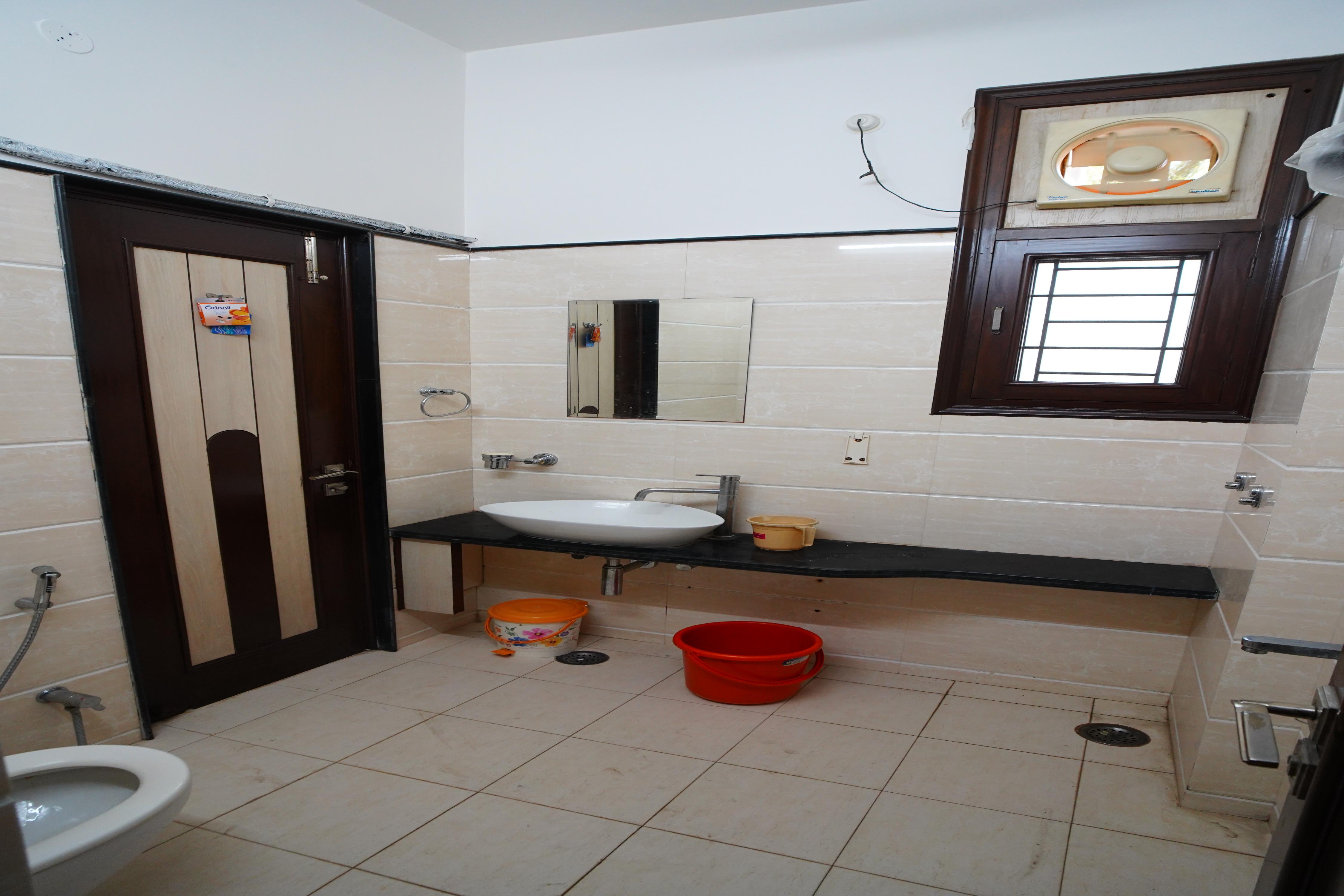 Bidla Sadan |Entire 6 BHK Villa - Tap to explore photos