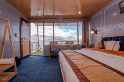 Pangong Vista Resort