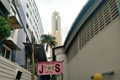 J TWO S Hotel Pratunam