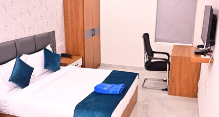 Elite hotel karimnagar Room Type - Family Suite Room