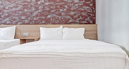 Hotel O 69 Room 4 Stay Room Type - Suite Triple