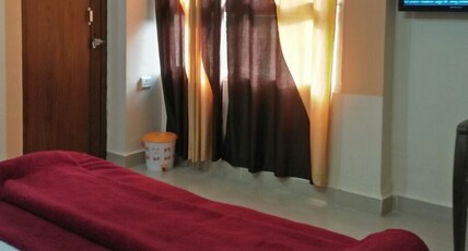 Hotel Shree Mata Sadan Amarkantak Room Type - Deluxe Room(Non-Ac)