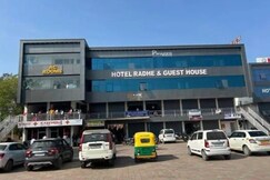 Hotel Radhe