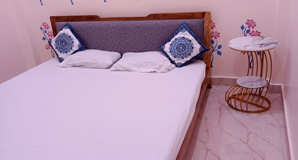 Kedarnath homestay in Varanasi Room Type - Bedroom 3