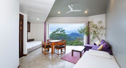 Skyloft Kandy Room Type - King Suite