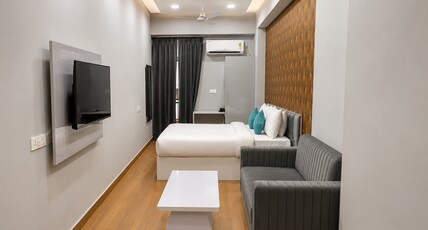 Xenious Smart Suites Greater Noida Room Type - Superior Studio