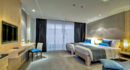 The ASHLEE Heights Patong Hotel & Suites Room Type - Superior King