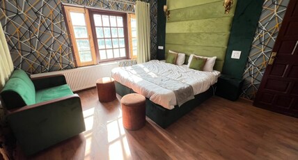 Sarwa Cottage Room Type - Deluxe Room