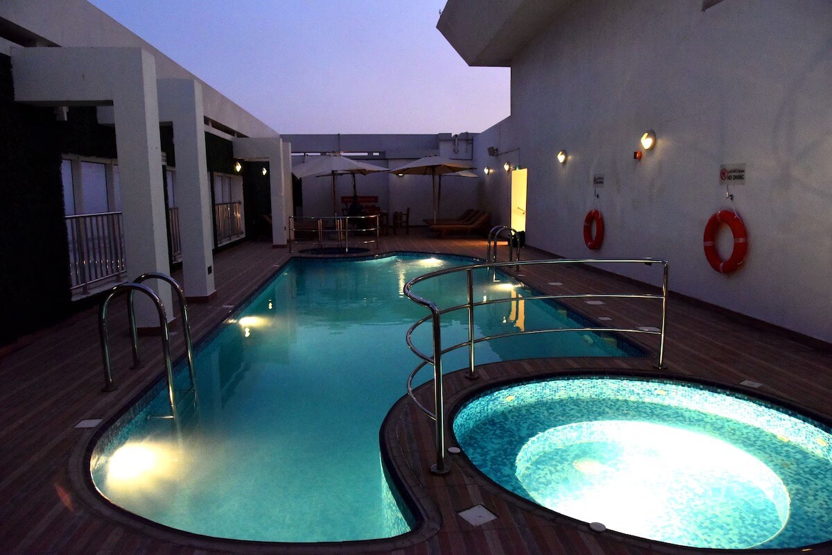 V Hotel Fujairah - Tap to explore photos