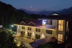 Kunden Fortune Resort  Scenic Nature Stay In Gangtok | 15 mins from MG Marg