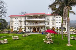 The Lychee Hotel & Resort