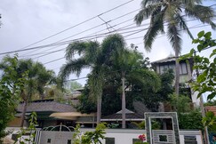 Mary Land - A - Private Pool Villa, Near Trivandrum Airport.