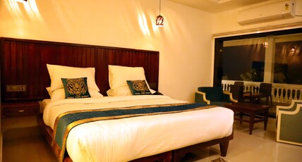 Panna Tiger Resort - Riverside Property Room Type - Suite Room
