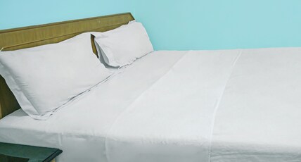Collection O 92690 Hotel Limas Room Type - Indonesia Standard Double