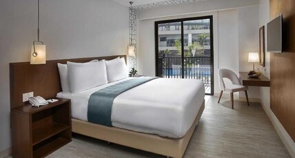 Quest Hotel Tagaytay Room Type - Deluxe King Quest Hotel Tagaytay Room Type - Deluxe King