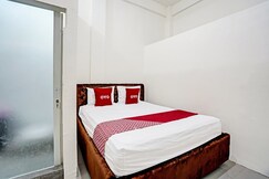 Hotel O Grand Syariah Hagawa Lamongan Near SPORT CENTER LAMONGAN