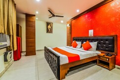 Super Townhouse Hotel City Castle