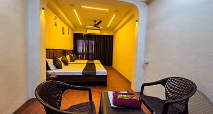 Shivalay - Premium Homestay Ujjain Room Type - Premium Family Suite 201