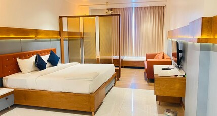 A CELEBRATIONS Room Type - Suit Room