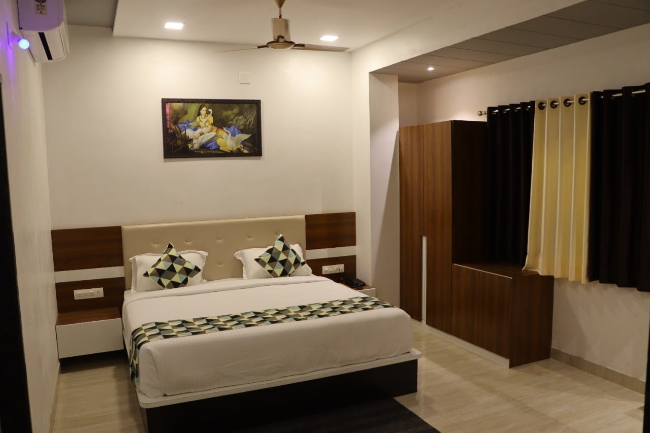 Shree Govindam Inn - Tap to explore photos