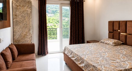 Room in Dehradun-Flat in Dehradun Room Type - Room in Dehradun-Flat in Dehradun