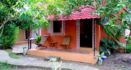 Keya Pata Nouka Room Type - Mud House