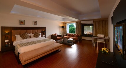 Top3 Lords Resorts Bhavnagar - Pure Veg Room Type - Executive Deluxe Room