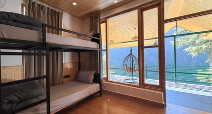 The Trippy Tribe Jibhi Room Type - 4 Bed Mixed Dorm