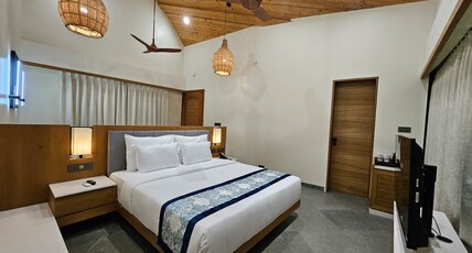 The Lion Lodge Room Type - ROYAL SAFARI COTTAGE