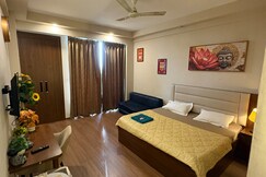 Premium Stay in Greater Noida