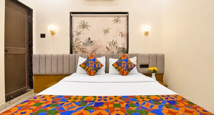 FabHotel Aundh Homtel Room Type - Deluxe Room