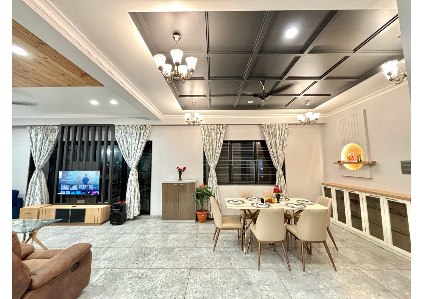 Sai Villa 4BHK Premium Lonavala by Homeyhuts - Tap to explore photos