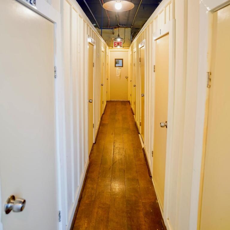 Interfaith Retreats - No Resort Fees - Tap to explore photos