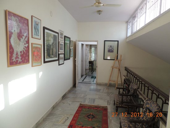 Art Inn Homestay - Tap to explore photos