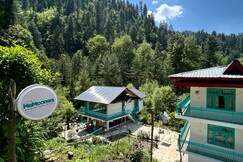 Memooners  Riverside Hotel & Cafe