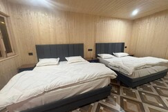Harshil Pinewood Homestay