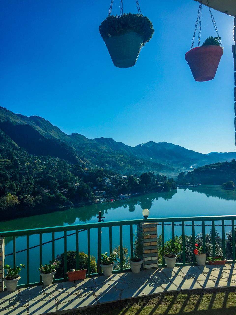 Vista Lago 2BHK LUXE Villa -Lake facing - Tap to explore photos