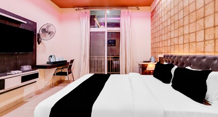 Palette Fort View Hotel by CheckIn, Bidar Room Type - Deluxe Room
