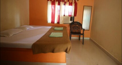 Hotel Yash Nyahari Niwas Room Type - Non AC Room