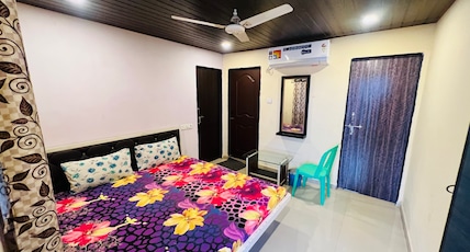 Hotel Sai Villa Room Type - DELUXE ROOM