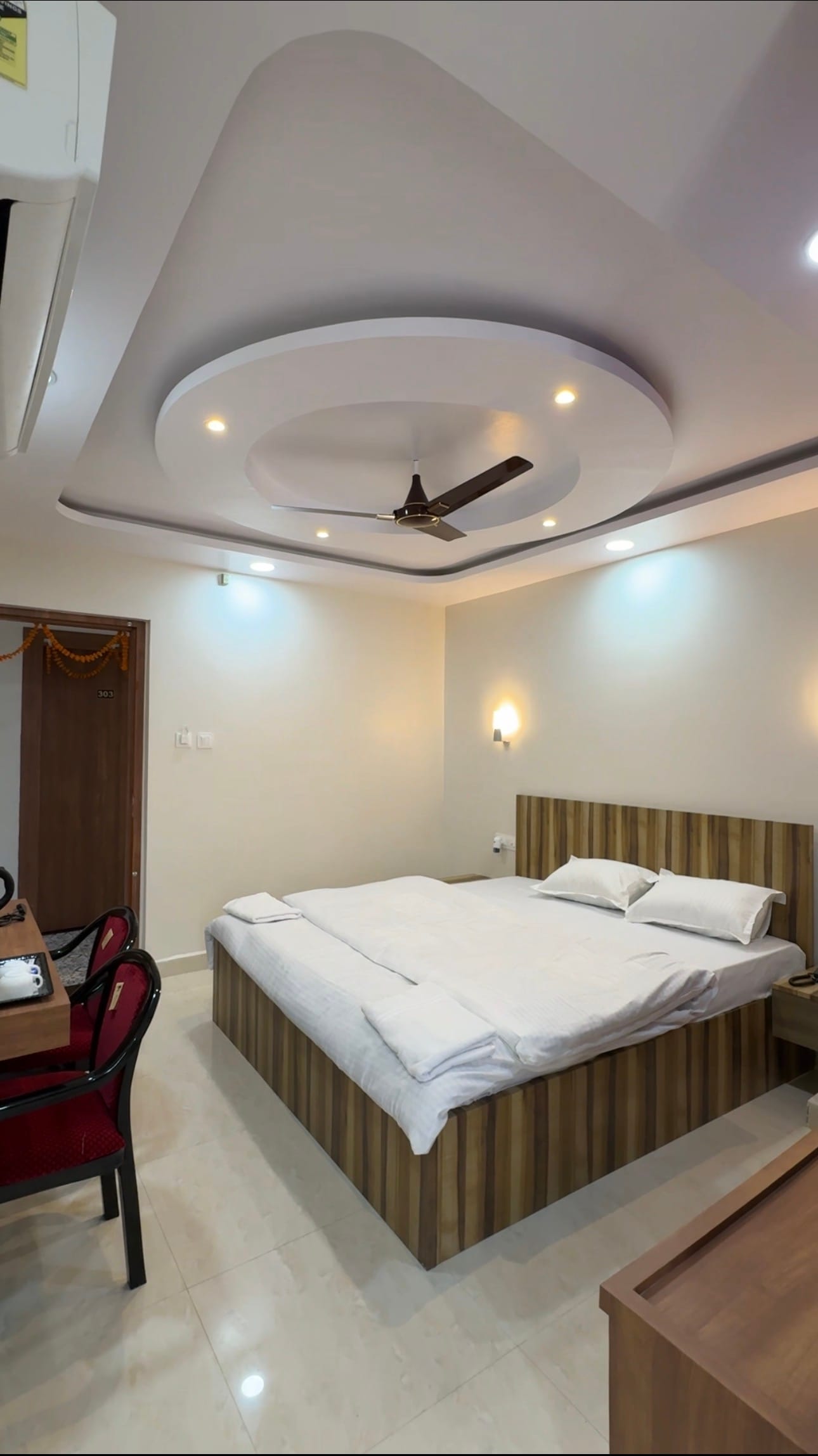 Raghuvansh Hotel - Tap to explore photos