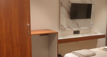 Majestic Inn Room Type - Executive Room