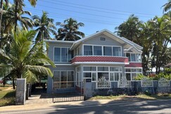 Gintara Beach Homestay by evaddo